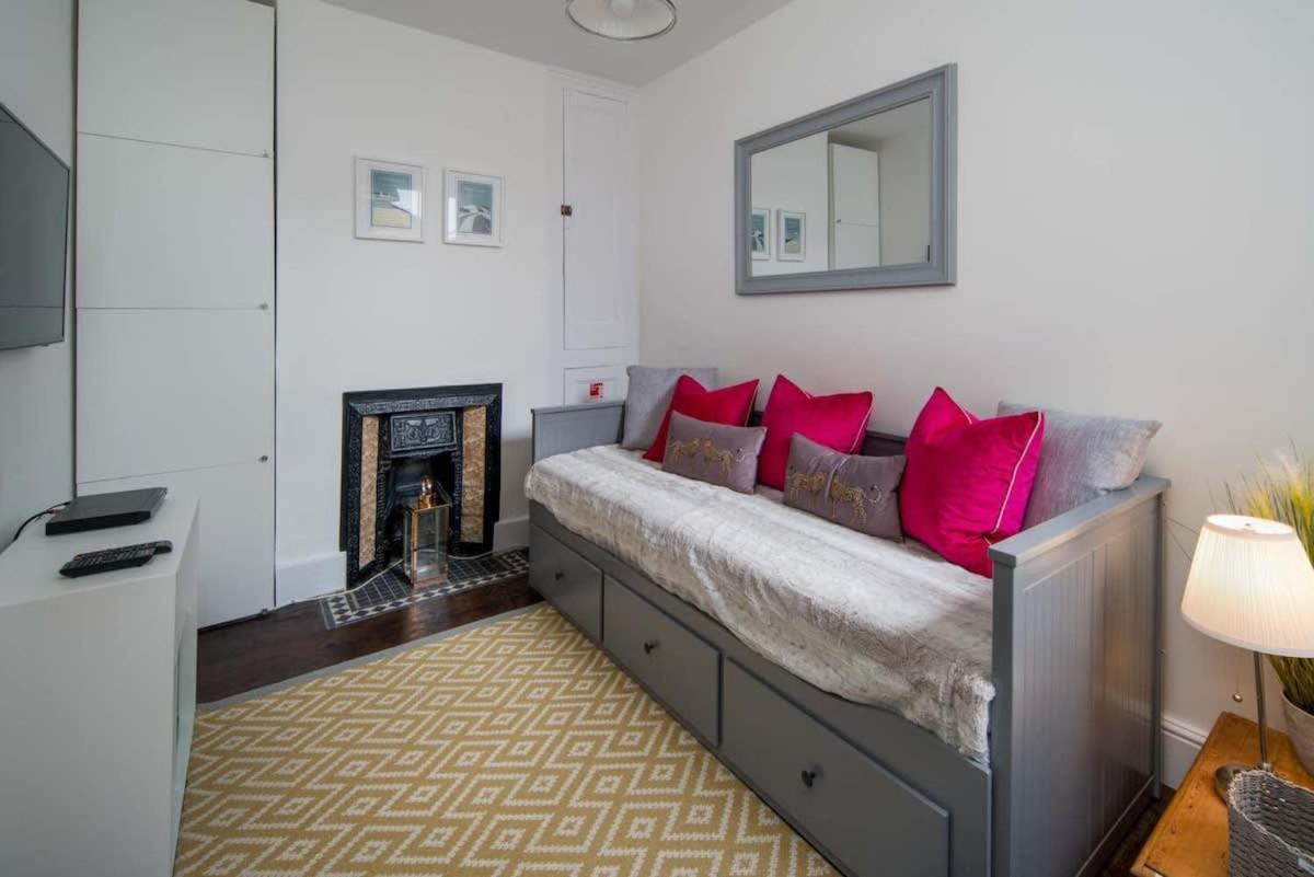 Firefly House Villa Cowes  Eksteriør bilde